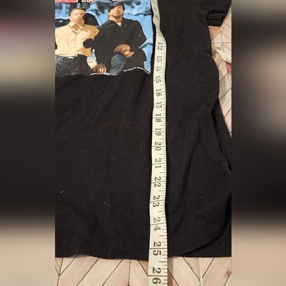 Fifth Sun Women's Boyz N The Hood Graphic Shirt Size L - Picture 12 of 13